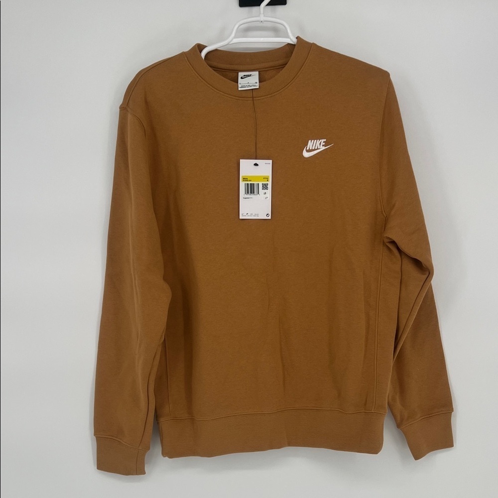 Nike Sportswear Club Fleece NWT Size Small